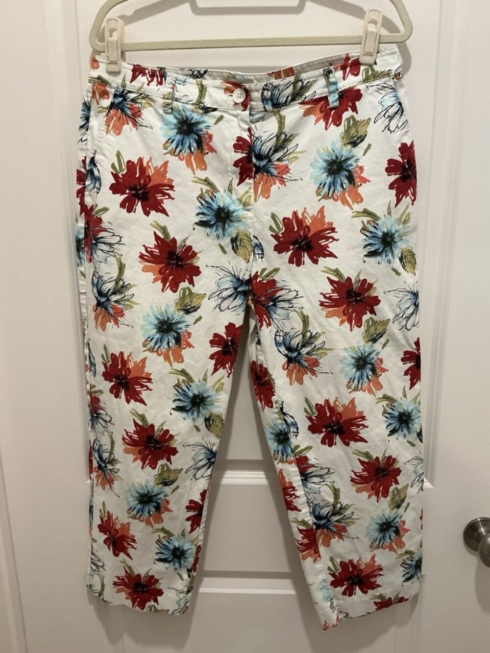 Talbots Heritage Pant Size 14 Women's White With Colorful Floral Print Pockets
